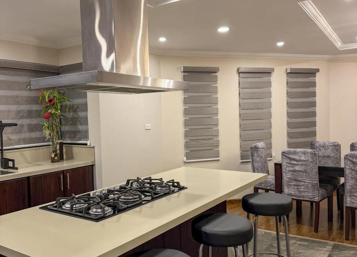 Amplio Apartamento Cerca Del Aeropuerto Cuenca Apartment