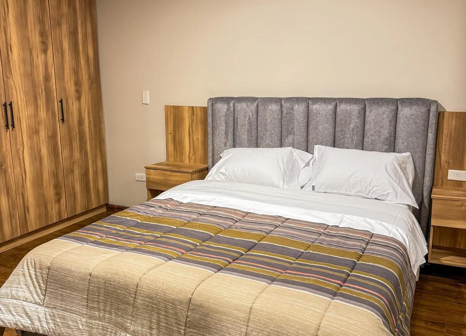 Amplio Apartamento Cerca Del Aeropuerto Cuenca 0*,  Ecuador