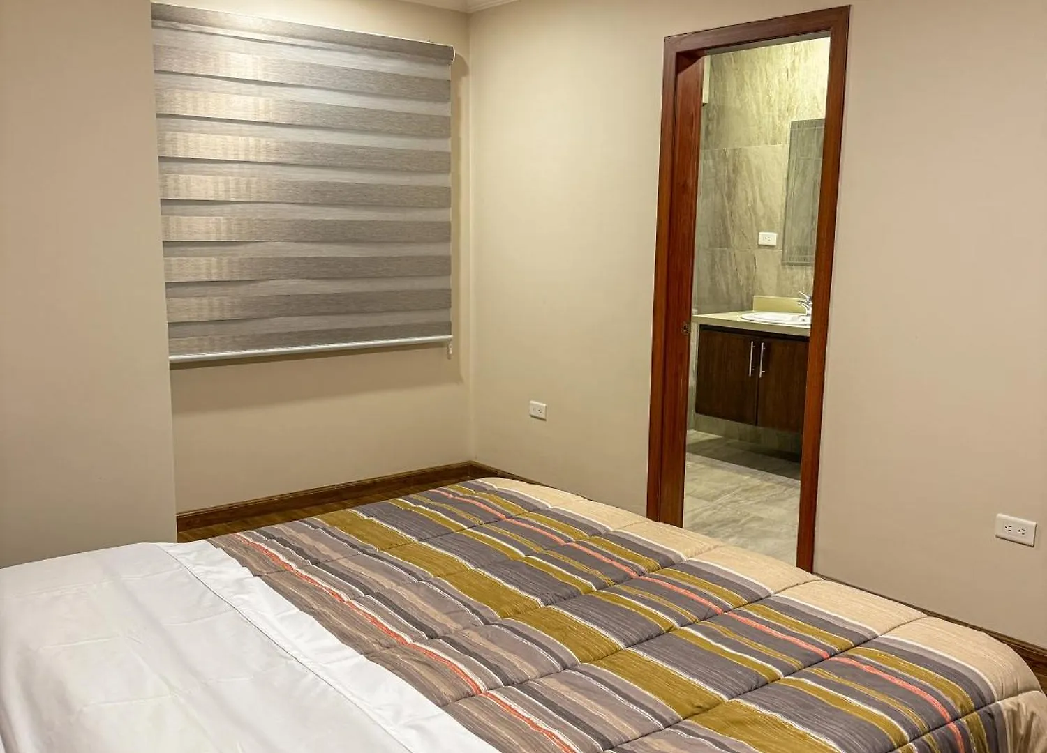 Apartment Amplio Apartamento Cerca Del Aeropuerto Cuenca Ecuador
